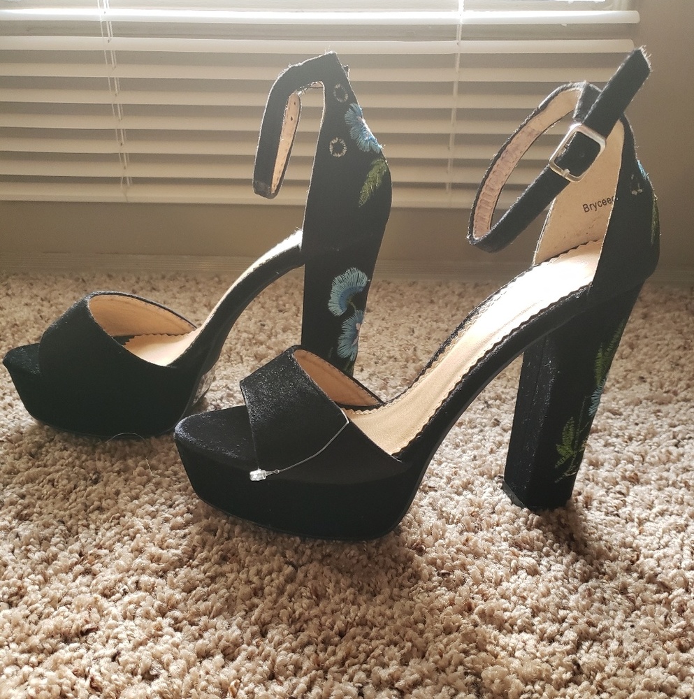 Platform Heels - Picture 2 of 4